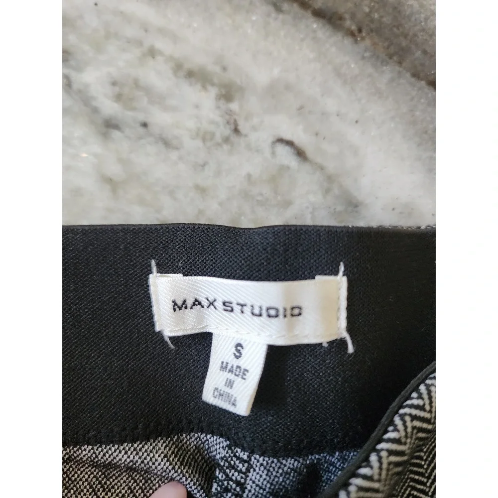 Max Studio Womens Small Gray Herringbone Wide Leg Elastic Waist Trousers